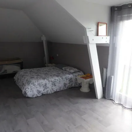 Maison D'hotes Le Croc Bed & Breakfast *