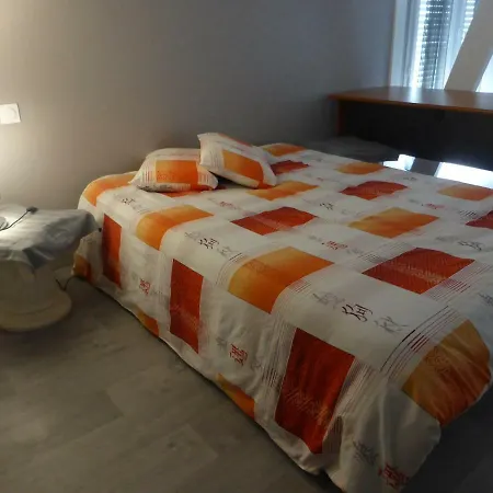 Maison D'hotes Le Croc Bed and breakfast *