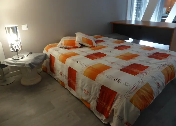 Maison D'hotes Le Croc فندق مبيت وإفطار *